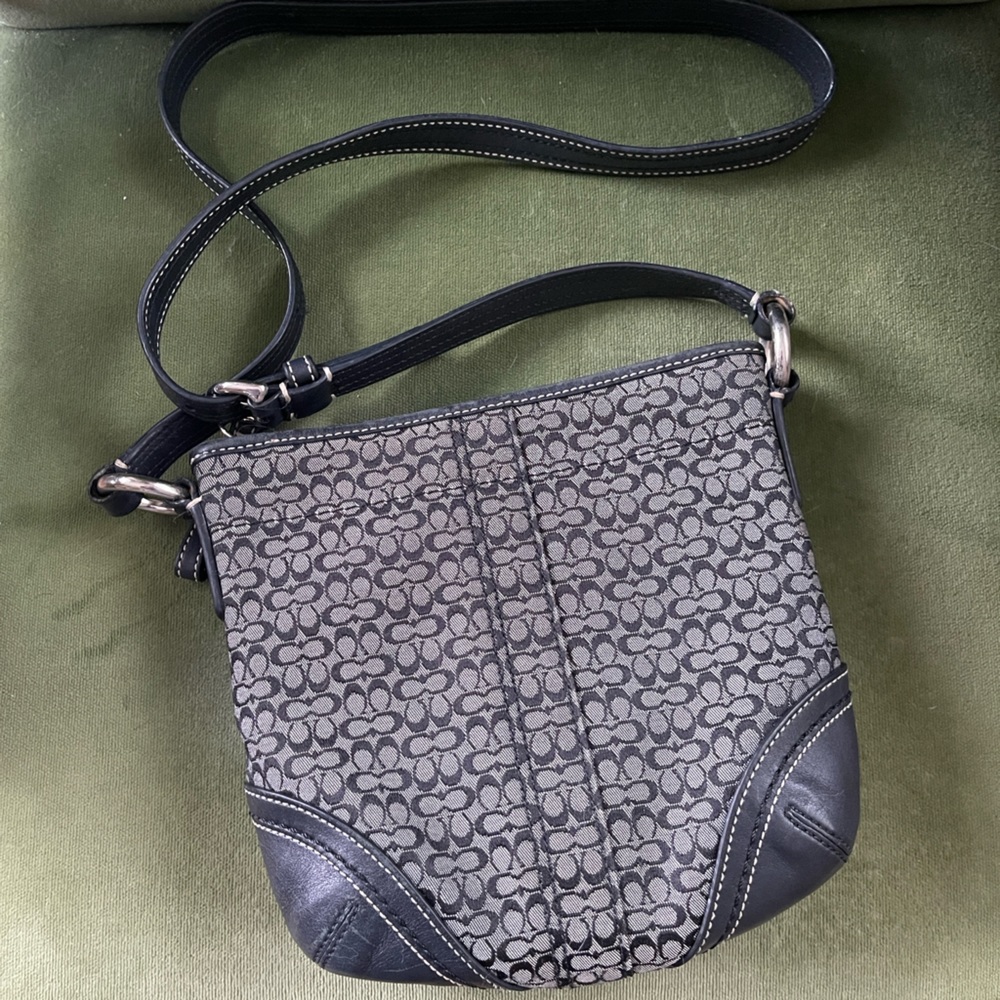 Coach Y2K Soho Signature Mini C Jacquard/Leather Crossbody Swingpack Bag Black